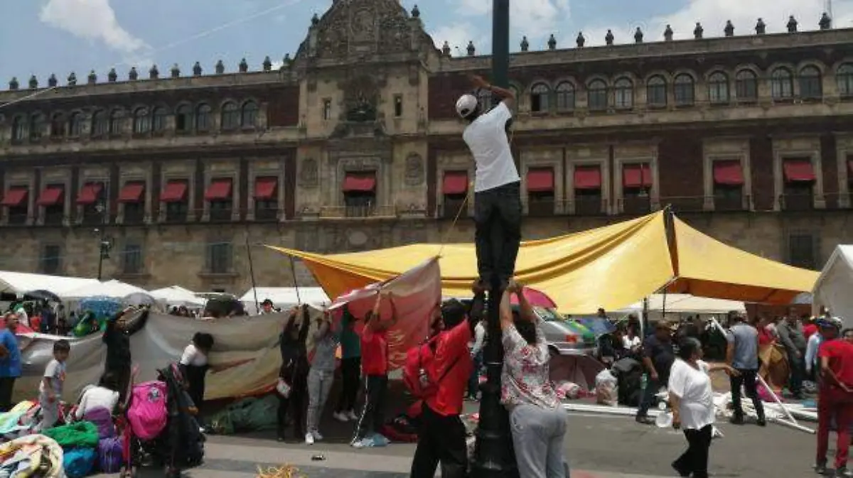 va paro nacional  en el zocalo foto internet